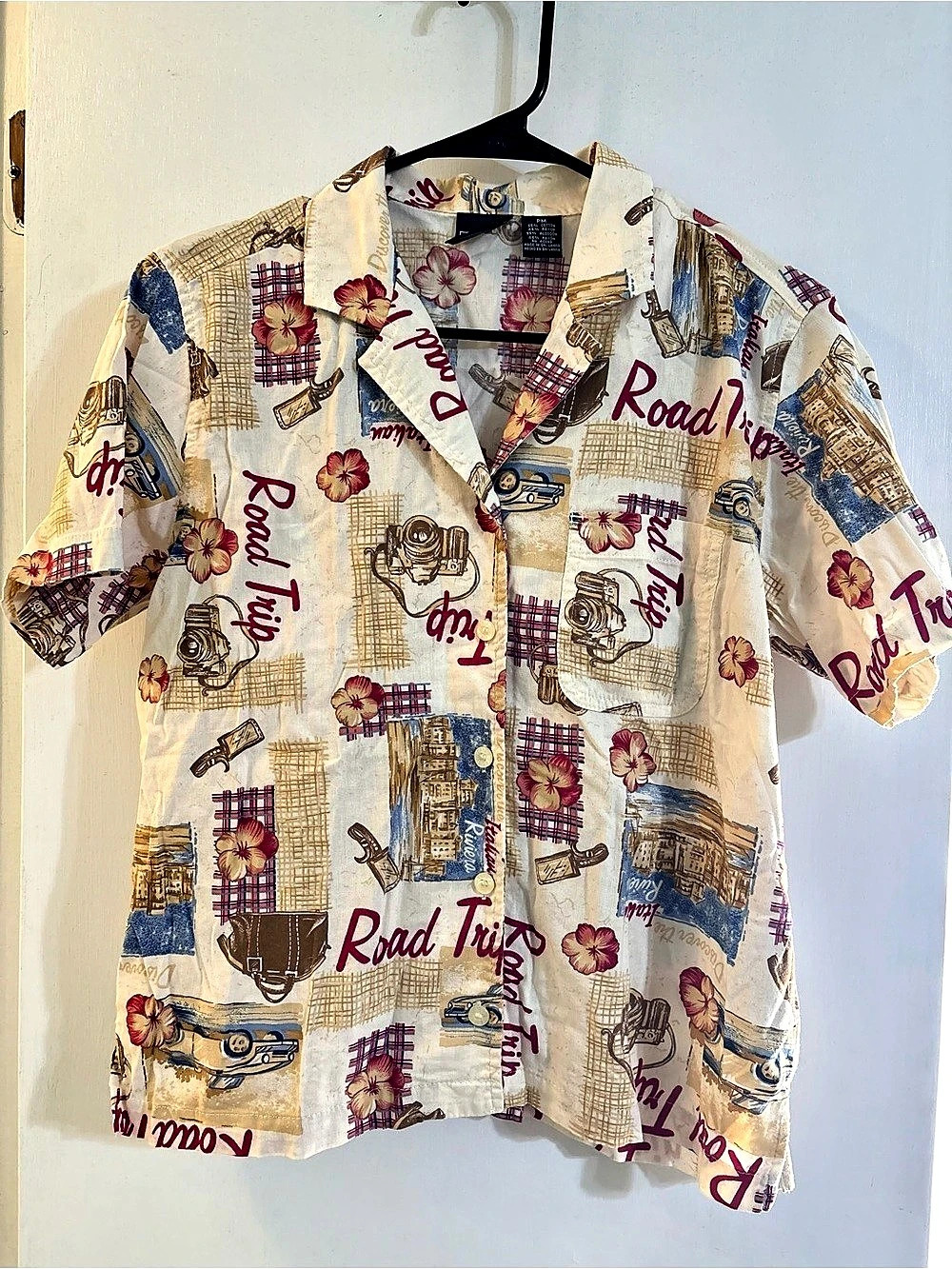 Erika Vintage "Road Trip" Novelty Print Button-Up Camp Shirt - Size Petite Mediu